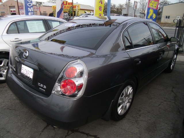 2006 Nissan Altima Pickupslt Quad Cab SWB 4WD 4x4 Truck