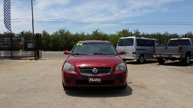 2006 Nissan Altima Pickupslt Quad Cab SWB 4WD 4x4 Truck