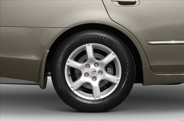 2006 Nissan Altima LX FWD Sedan