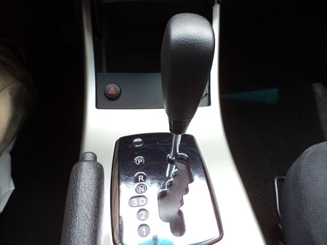 2006 Nissan Altima Pickupslt Quad Cab SWB 4WD 4x4 Truck