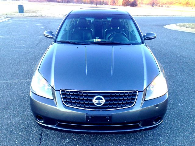 2006 Nissan Altima SLT Quad Cab 2WD