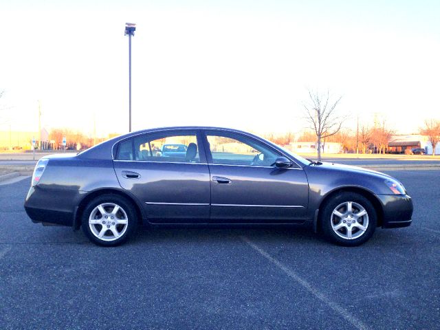 2006 Nissan Altima SLT Quad Cab 2WD