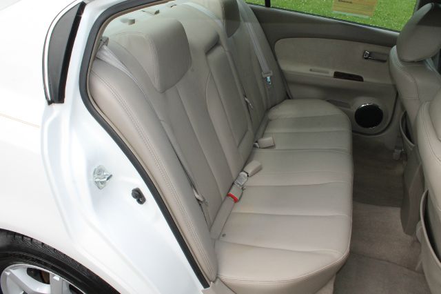 2006 Nissan Altima ST Pickup 4D 5 1/2 Ft