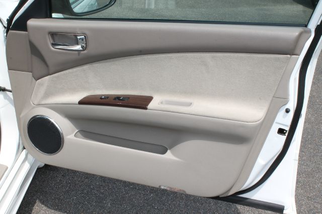 2006 Nissan Altima ST Pickup 4D 5 1/2 Ft