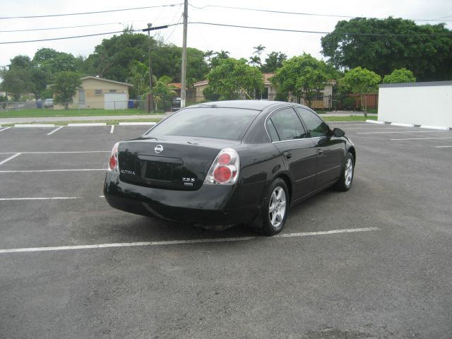 2006 Nissan Altima Pickupslt Quad Cab SWB 4WD 4x4 Truck