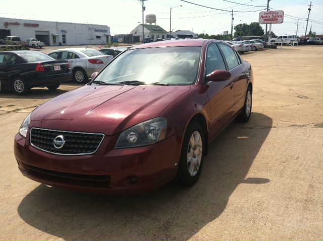 2006 Nissan Altima Pickupslt Quad Cab SWB 4WD 4x4 Truck