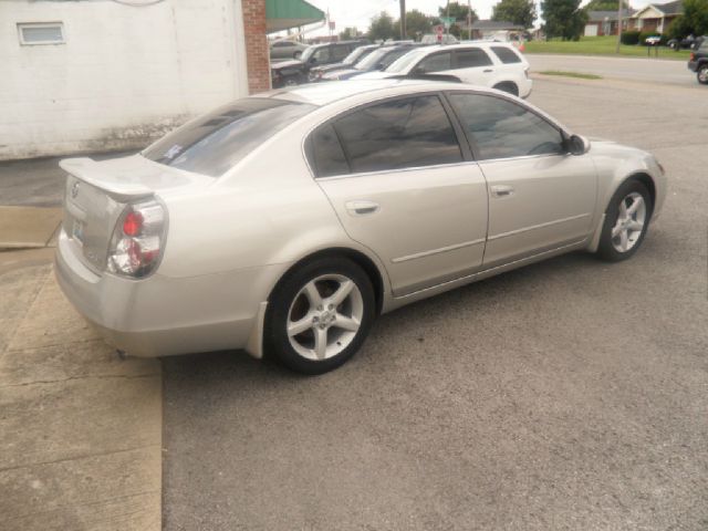 2006 Nissan Altima LE