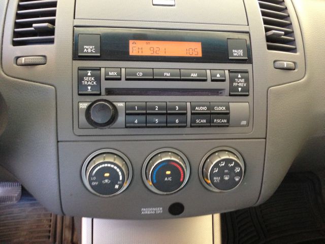 2006 Nissan Altima Pickupslt Quad Cab SWB 4WD 4x4 Truck