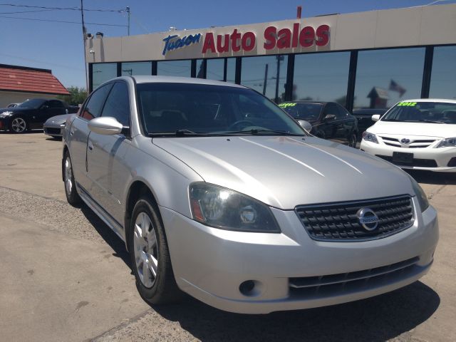 2006 Nissan Altima Pickupslt Quad Cab SWB 4WD 4x4 Truck