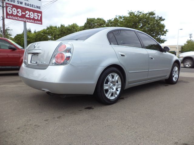 2006 Nissan Altima Pickupslt Quad Cab SWB 4WD 4x4 Truck