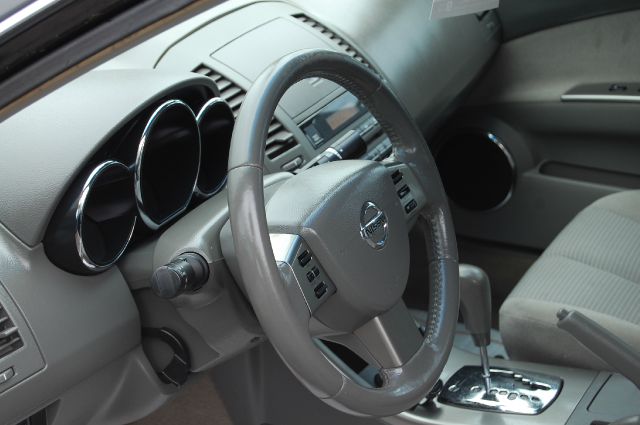 2006 Nissan Altima Pickupslt Quad Cab SWB 4WD 4x4 Truck