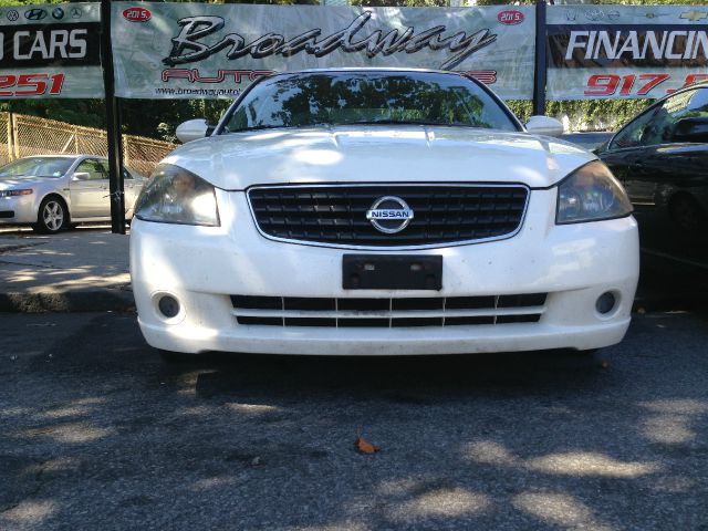 2006 Nissan Altima Pickupslt Quad Cab SWB 4WD 4x4 Truck