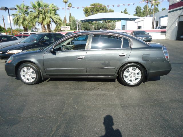 2006 Nissan Altima Pickupslt Quad Cab SWB 4WD 4x4 Truck