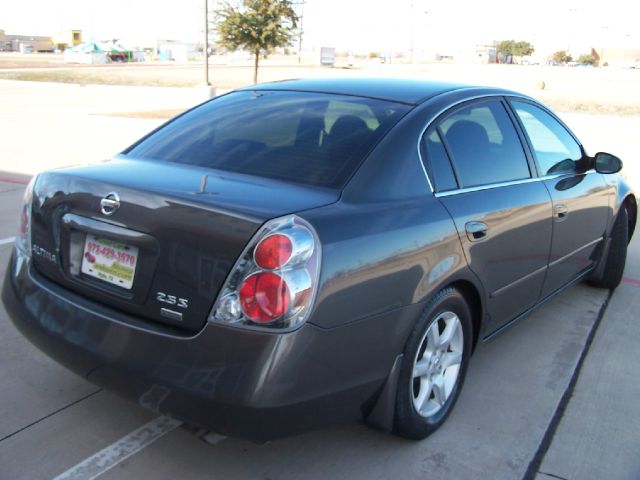 2006 Nissan Altima Pickupslt Quad Cab SWB 4WD 4x4 Truck