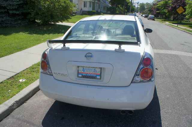 2006 Nissan Altima Pickupslt Quad Cab SWB 4WD 4x4 Truck