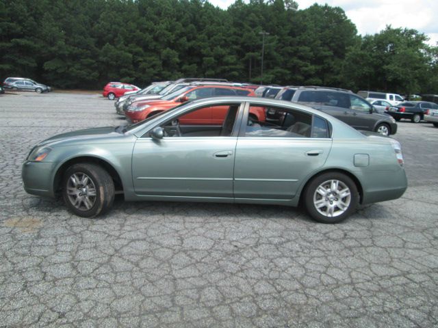 2006 Nissan Altima Pickupslt Quad Cab SWB 4WD 4x4 Truck
