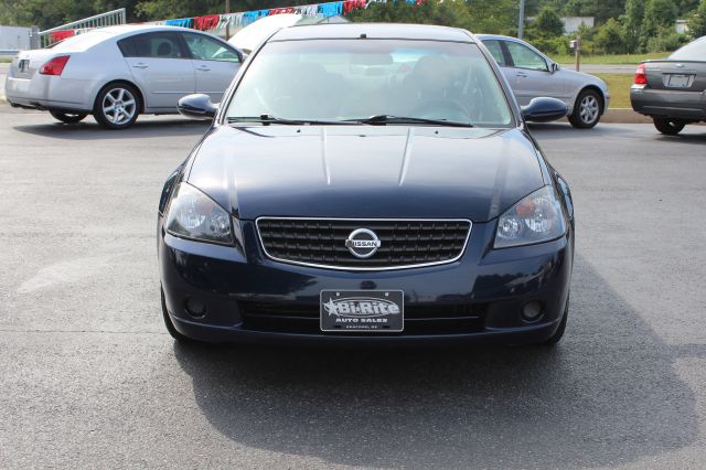 2006 Nissan Altima Pickupslt Quad Cab SWB 4WD 4x4 Truck