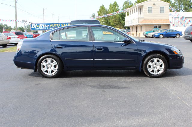 2006 Nissan Altima Pickupslt Quad Cab SWB 4WD 4x4 Truck