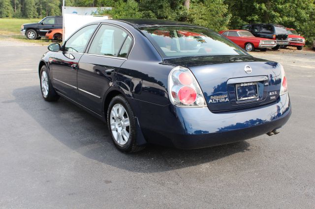 2006 Nissan Altima Pickupslt Quad Cab SWB 4WD 4x4 Truck