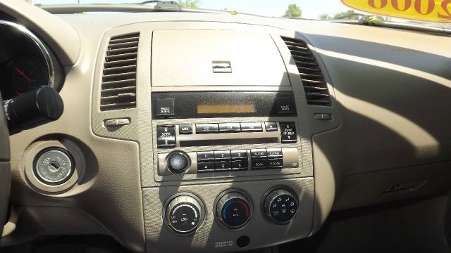 2006 Nissan Altima Pickupslt Quad Cab SWB 4WD 4x4 Truck