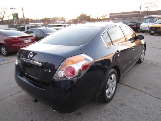 2007 Nissan Altima Pickupslt Quad Cab SWB 4WD 4x4 Truck