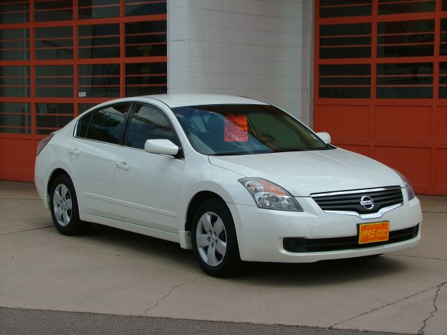 2007 Nissan Altima Pickupslt Quad Cab SWB 4WD 4x4 Truck