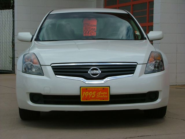2007 Nissan Altima Pickupslt Quad Cab SWB 4WD 4x4 Truck