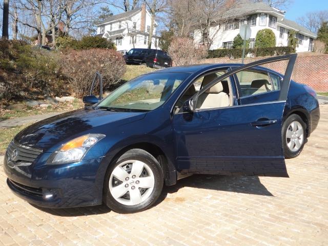 2007 Nissan Altima EXT CAB Denali