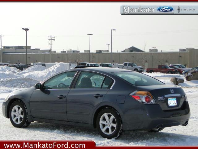 2007 Nissan Altima Pickupslt Quad Cab SWB 4WD 4x4 Truck