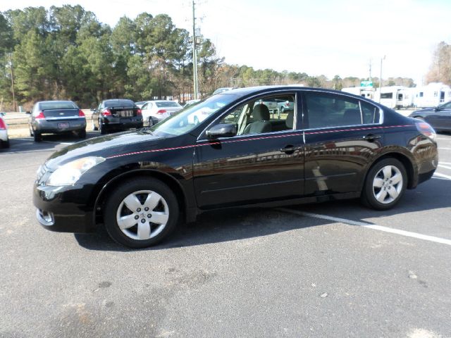2007 Nissan Altima Pickupslt Quad Cab SWB 4WD 4x4 Truck