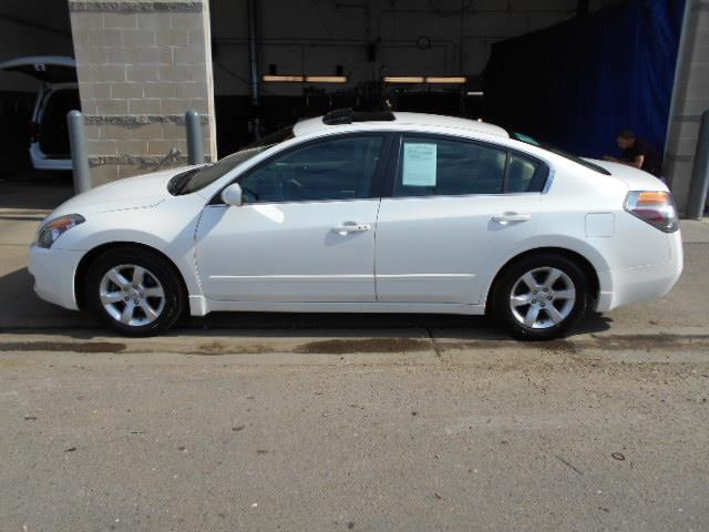 2007 Nissan Altima Pickupslt Quad Cab SWB 4WD 4x4 Truck