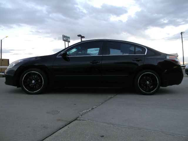 2007 Nissan Altima Pickupslt Quad Cab SWB 4WD 4x4 Truck