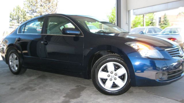 2007 Nissan Altima Pickupslt Quad Cab SWB 4WD 4x4 Truck