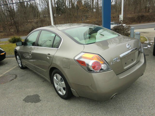 2007 Nissan Altima Pickupslt Quad Cab SWB 4WD 4x4 Truck