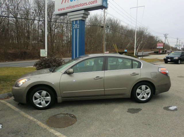 2007 Nissan Altima Pickupslt Quad Cab SWB 4WD 4x4 Truck