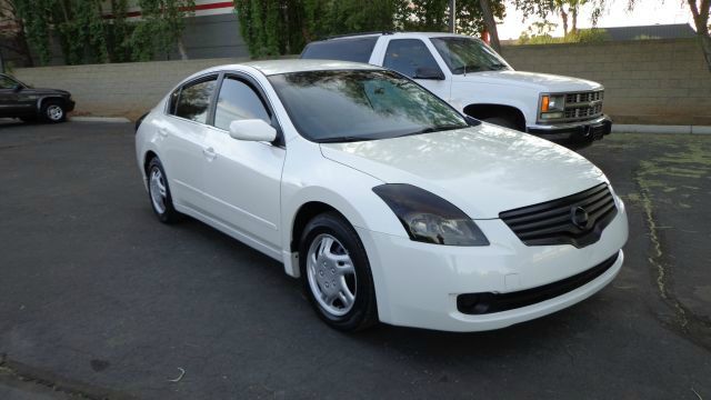 2007 Nissan Altima Pickupslt Quad Cab SWB 4WD 4x4 Truck