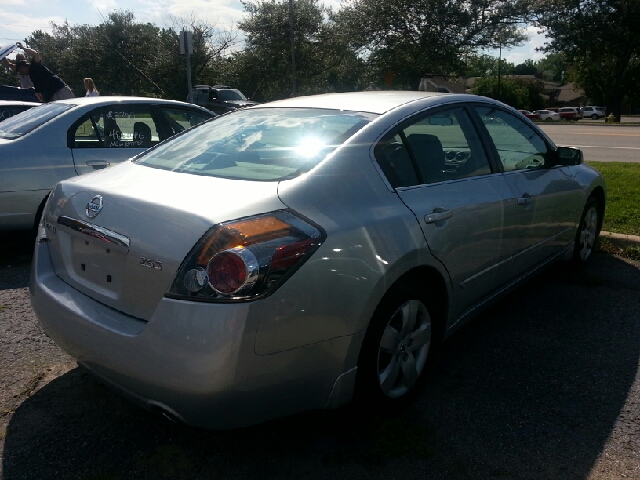 2007 Nissan Altima Pickupslt Quad Cab SWB 4WD 4x4 Truck