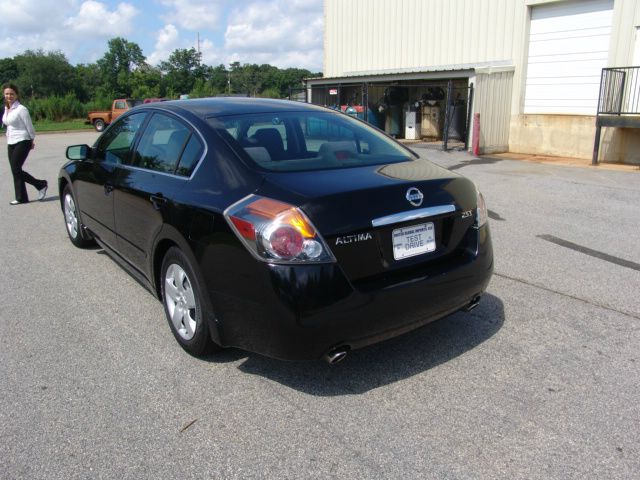 2007 Nissan Altima Pickupslt Quad Cab SWB 4WD 4x4 Truck