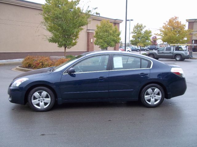 2007 Nissan Altima Pickupslt Quad Cab SWB 4WD 4x4 Truck