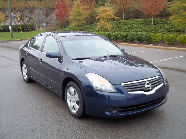 2007 Nissan Altima Pickupslt Quad Cab SWB 4WD 4x4 Truck
