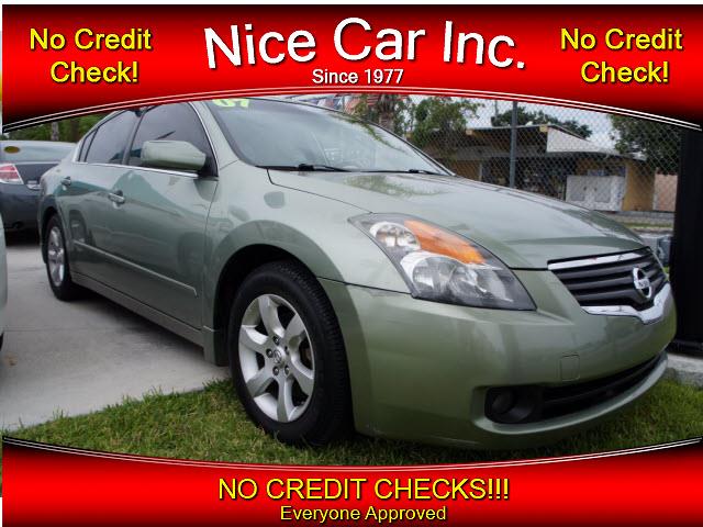 2007 Nissan Altima Pickupslt Quad Cab SWB 4WD 4x4 Truck