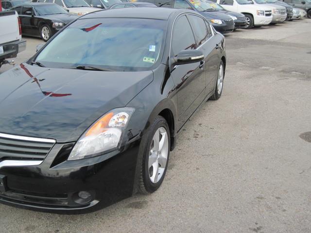 2007 Nissan Altima LE