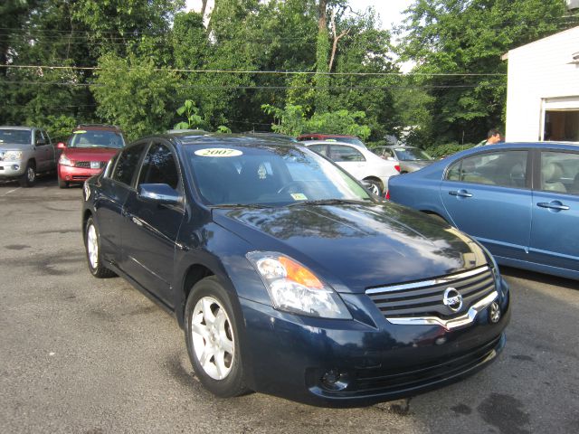 2007 Nissan Altima Pickupslt Quad Cab SWB 4WD 4x4 Truck
