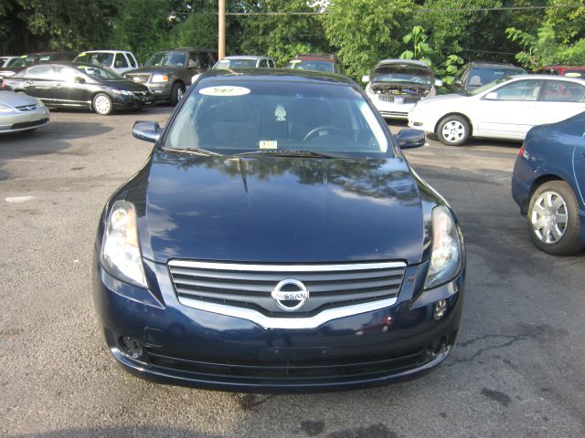 2007 Nissan Altima Pickupslt Quad Cab SWB 4WD 4x4 Truck