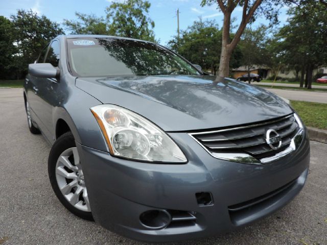 2007 Nissan Altima Pickupslt Quad Cab SWB 4WD 4x4 Truck