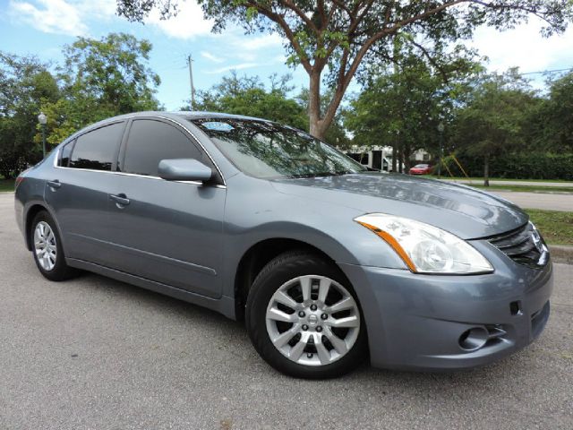 2007 Nissan Altima Pickupslt Quad Cab SWB 4WD 4x4 Truck