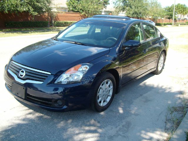 2007 Nissan Altima Pickupslt Quad Cab SWB 4WD 4x4 Truck