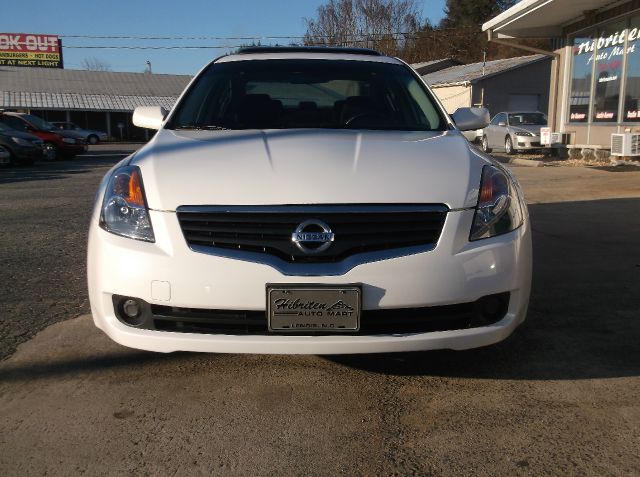 2007 Nissan Altima Pickupslt Quad Cab SWB 4WD 4x4 Truck
