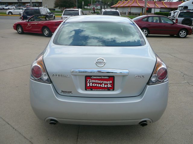 2007 Nissan Altima Pickupslt Quad Cab SWB 4WD 4x4 Truck