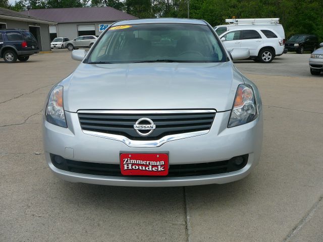 2007 Nissan Altima Pickupslt Quad Cab SWB 4WD 4x4 Truck